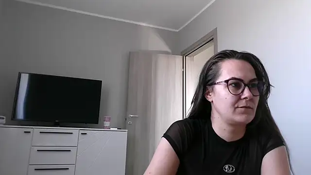 Antonia 1313 online show from March 2025 10:44:02 AM