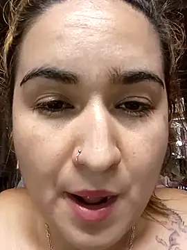 Snapshot of alexax0 chatting on February 2025 12:19:02 AM alexax0 online show from February 2025 12:19:02 AM