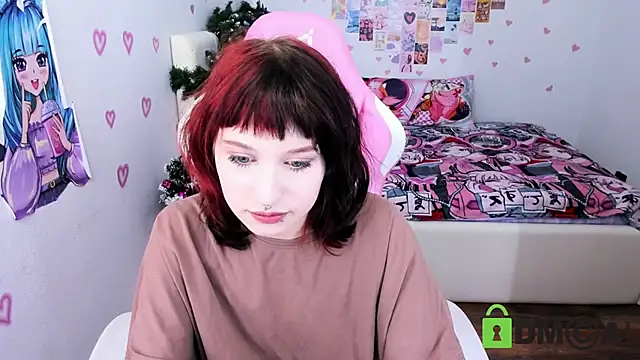 ElizaNik  online show from January 2025 12:20:01 AM