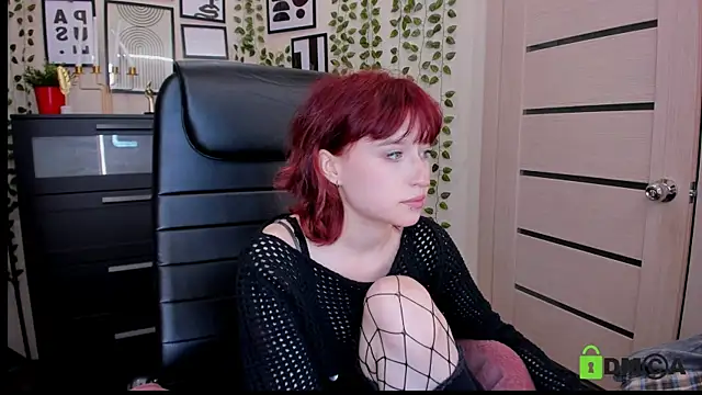Snapshot of ElizaNik_ chatting on June 2026 02:24:02 AM ElizaNik online show from June 2026 02:24:02 AM