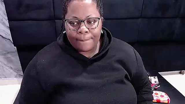Snapshot of rocio_bbw_ chatting on September 2025 03:42:02 AM rocio bbw  online show from September 2025 03:42:02 AM