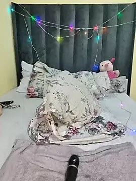 TheeNicole online show from February 2026 09:59:02 PM