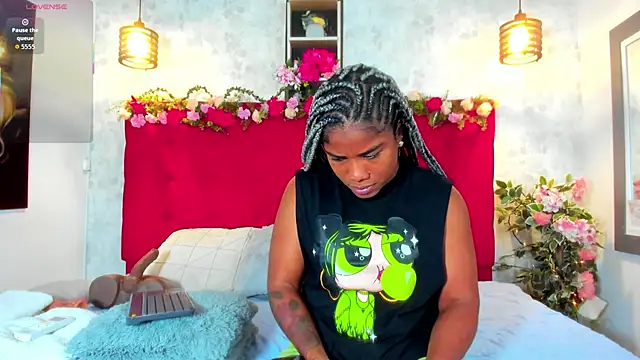 SilvannaFit online show from September 2025 12:05:02 PM