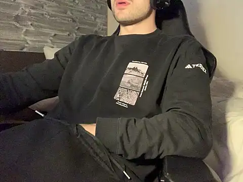 taallguyy 196 online show from March 2025 07:39:01 PM