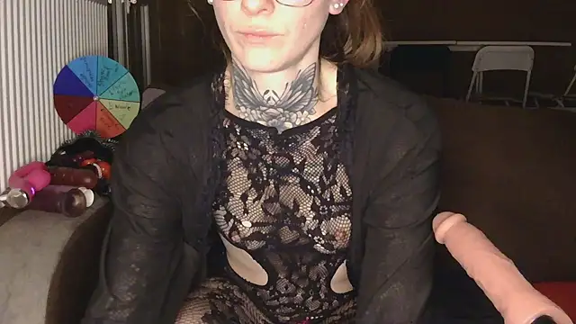 Snapshot of liloucamchaudee chatting on February 2026 08:03:02 PM liloucamchaudee online show from February 2026 08:03:02 PM