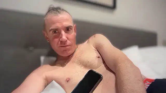 SugarCoupleAus online show from October 2025 04:57:01 PM