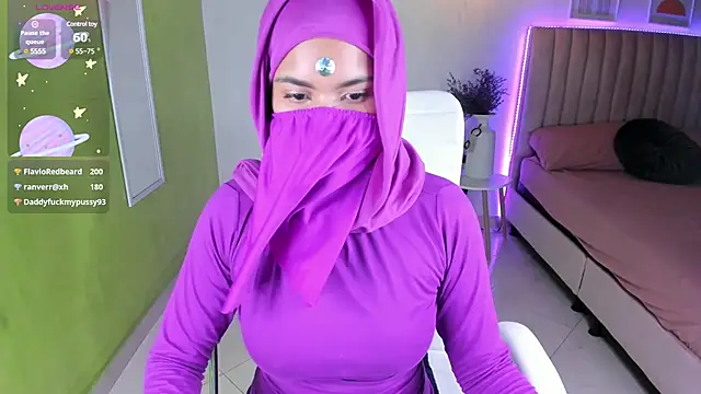 Snapshot of saray_halam chatting on March 2025 12:25:02 AM saray halam online show from March 2025 12:25:02 AM