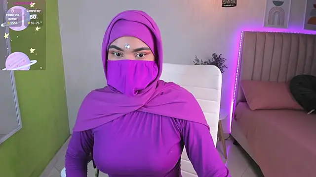 Snapshot of saray_halam chatting on March 2025 06:12:02 PM saray halam online show from March 2025 06:12:02 PM