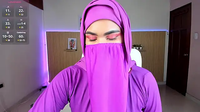 Snapshot of saray_halam chatting on March 2025 06:51:01 PM saray halam online show from March 2025 06:51:01 PM