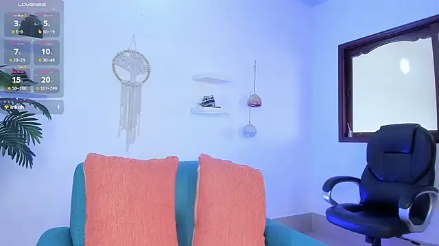 Snapshot of saray_halam chatting on September 2025 06:10:01 PM saray halam online show from September 2025 06:10:01 PM