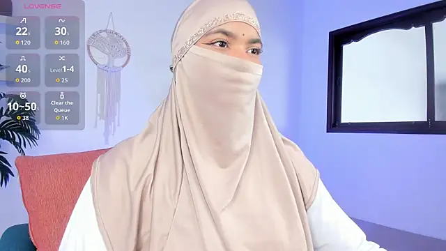 Snapshot of saray_halam chatting on October 2025 06:16:01 PM saray halam online show from October 2025 06:16:01 PM