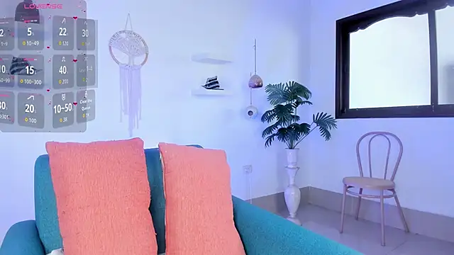 Snapshot of saray_halam chatting on November 2025 06:09:02 PM saray halam online show from November 2025 06:09:02 PM