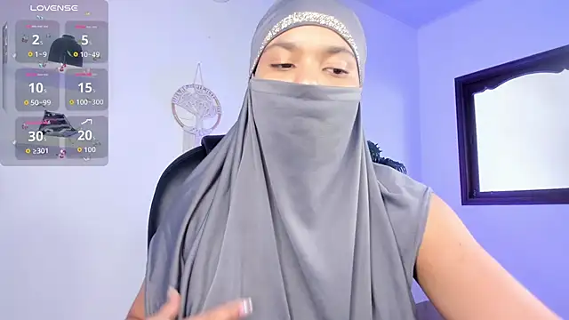 Snapshot of saray_halam chatting on November 2025 06:17:01 PM saray halam online show from November 2025 06:17:01 PM