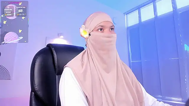 Snapshot of saray_halam chatting on November 2025 01:12:02 PM saray halam online show from November 2025 01:12:02 PM