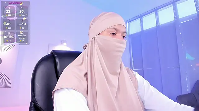 Snapshot of saray_halam chatting on December 2025 01:09:02 PM saray halam online show from December 2025 01:09:02 PM