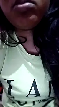 Snapshot of Shivani_Tivari chatting on February 2025 10:37:02 AM Shivani Tivari online show from February 2025 10:37:02 AM