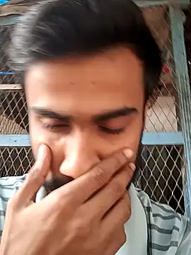 Snapshot of Skinny_Bigass_23 chatting on December 2024 07:15:02 AM Skinny Bigass 23 online show from December 2024 07:15:02 AM