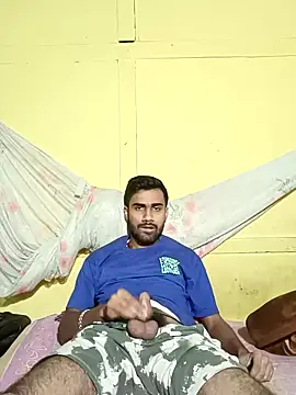 Snapshot of Skinny_Bigass_23 chatting on January 2025 08:16:01 PM Skinny Bigass 23 online show from January 2025 08:16:01 PM