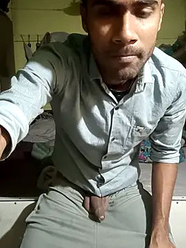 Snapshot of Skinny_Bigass_23 chatting on April 2026 07:33:01 PM Skinny Bigass 23 online show from April 2026 07:33:01 PM