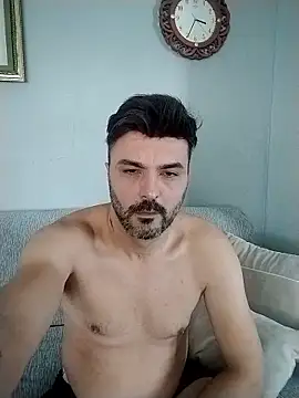 hot man eray online show from October 2025 12:33:01 PM