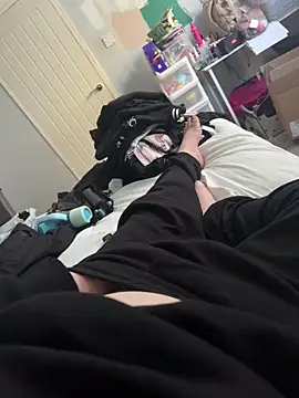 Snapshot of AmberTaylorXxx chatting on April 2026 05:32:01 PM AmberTaylorXxx online show from April 2026 05:32:01 PM