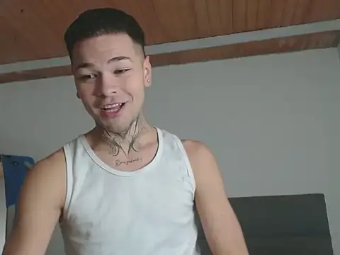 MarceloMilk online show from November 2025 01:14:02 PM