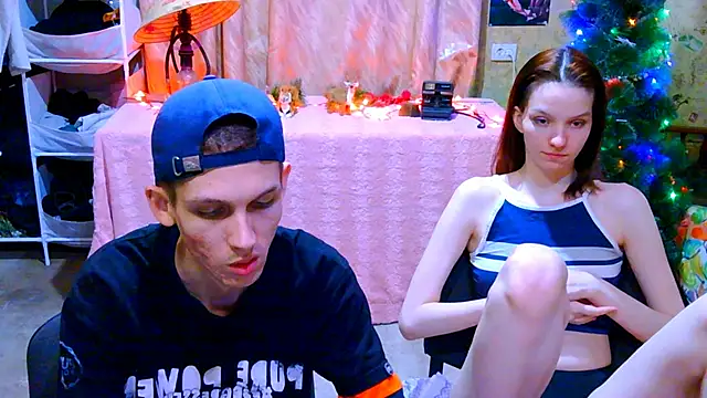 Snapshot of Ivy_Lester chatting on December 2024 09:39:02 PM Ivy Lester online show from December 2024 09:39:02 PM