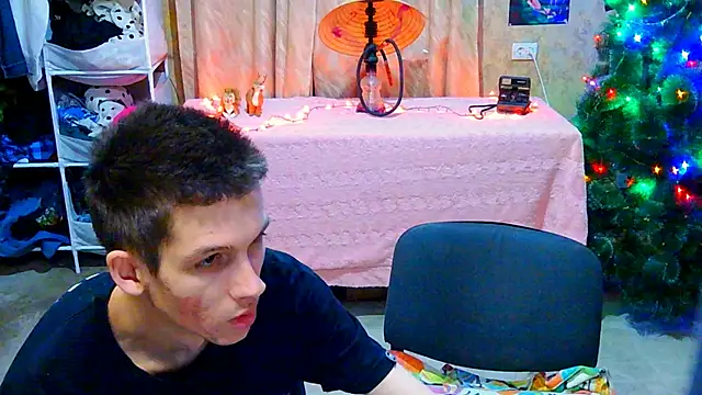 Snapshot of Ivy_Lester chatting on December 2024 09:08:01 PM Ivy Lester online show from December 2024 09:08:01 PM