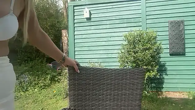 blairbella online show from April 2026 09:47:01 AM