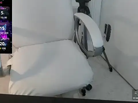 ariana crazzy online show from January 2025 08:13:02 PM