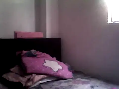 ariana crazzy online show from March 2025 04:22:02 PM