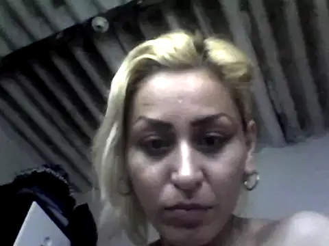 ariana crazzy online show from March 2025 08:30:02 AM