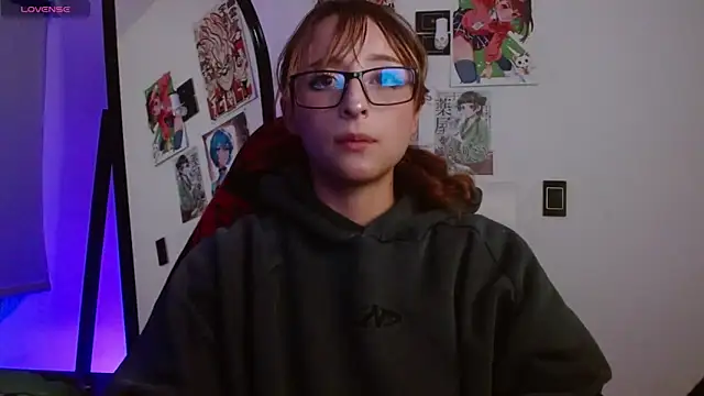 Snapshot of CelesteAyase chatting on April 2026 03:09:01 AM CelesteAyase online show from April 2026 03:09:01 AM