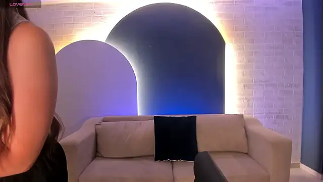 AlinaKravitz online show from February 2026 12:09:02 PM