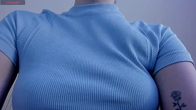 KaiaFerreira online show from November 2025 12:38:02 PM