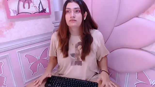 Snapshot of Valery_Maravilla_ chatting on December 2024 12:19:02 PM Valery Maravilla online show from December 2024 12:19:02 PM