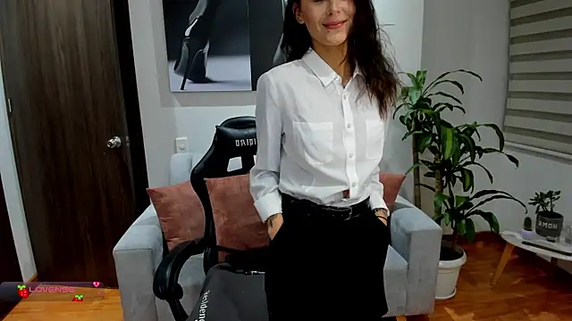 Emmy petit online show from February 2025 01:52:01 AM