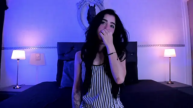 RomeroMoon online show from December 2024 01:09:02 PM