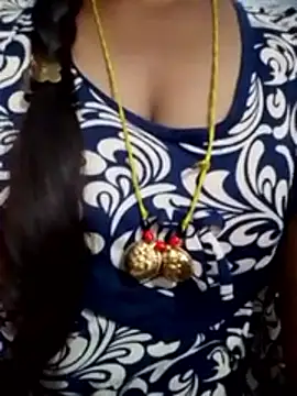 Snapshot of avantika_telugu chatting on April 2026 05:49:02 AM avantika telugu online show from April 2026 05:49:02 AM