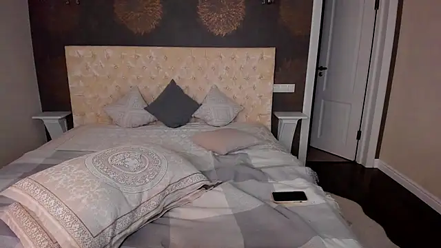 AllisonWilliams online show from December 2024 09:20:01 PM