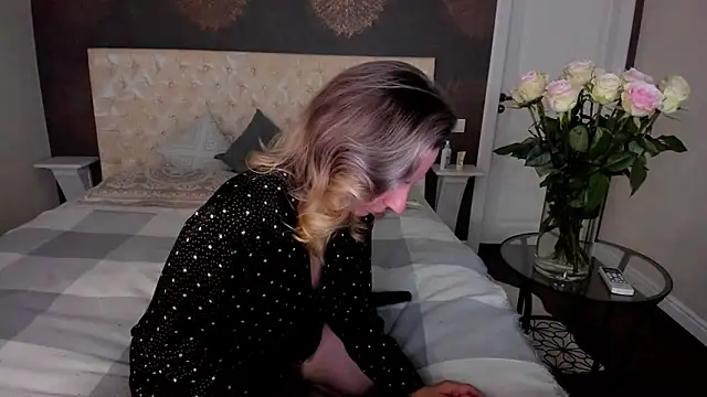 AllisonWilliams online show from October 2025 04:57:02 PM