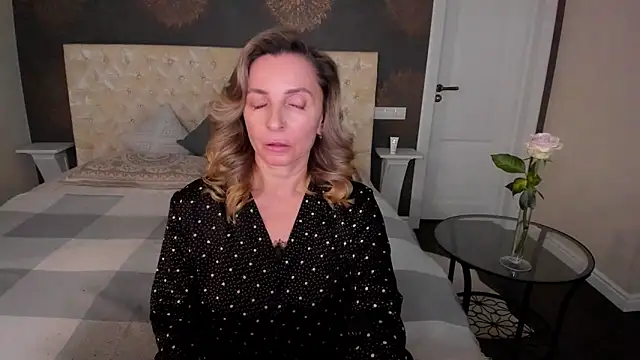 AllisonWilliams online show from October 2025 04:41:01 PM