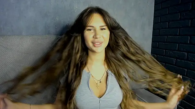 Snapshot of SuraMune chatting on March 2026 12:19:01 PM SuraMune online show from March 2026 12:19:01 PM