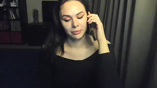 MollyCheiz online show from March 2025 06:29:01 PM