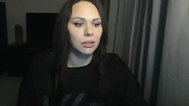 MollyCheiz online show from April 2026 08:39:02 PM