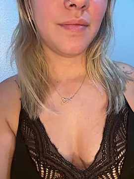 cheylm online show from December 2024 04:04:02 AM