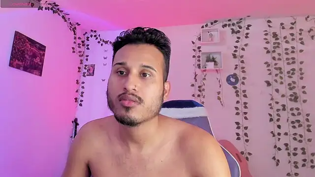 Raf brunette online show from December 2024 08:27:01 PM