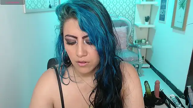 scarleth blue online show from February 2025 03:04:01 AM