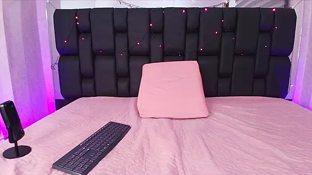 canela oss online show from February 2025 11:53:01 AM