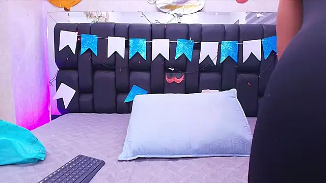 canela oss online show from September 2025 11:59:01 AM